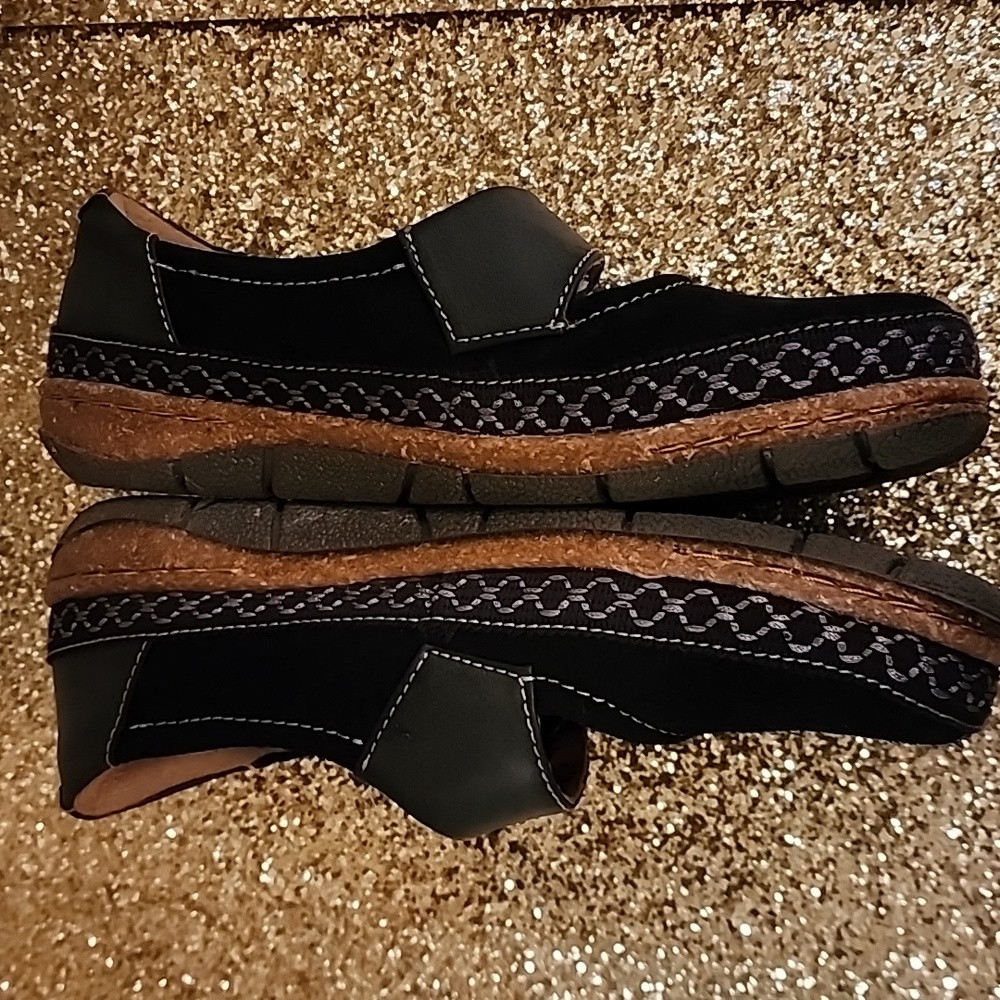 EARTH ORIGINS BLACK  FLAT COMFORT SHOES SIZE 7 GOOD CONDITION - Picture 10 of 12